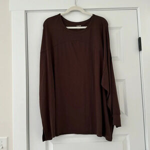 Old navy brown long sleeve active tee